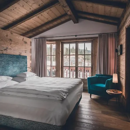 Relais & Chateaux Gut Steinbach Hotel Chalets Spa Reit im Winkl Exterior photo